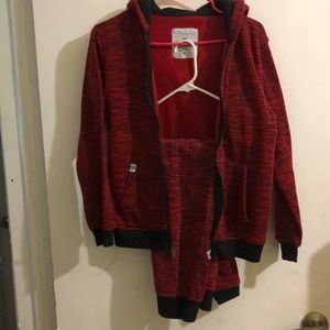 Boys sweat suit very good condition